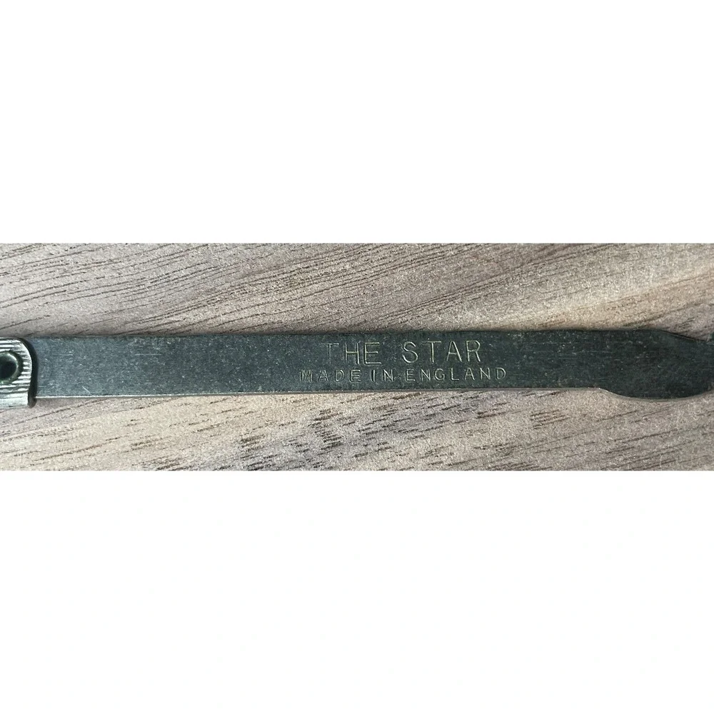The Star Vintage Made In England Collapsible Folding Hangars With‎ Leather Pouch